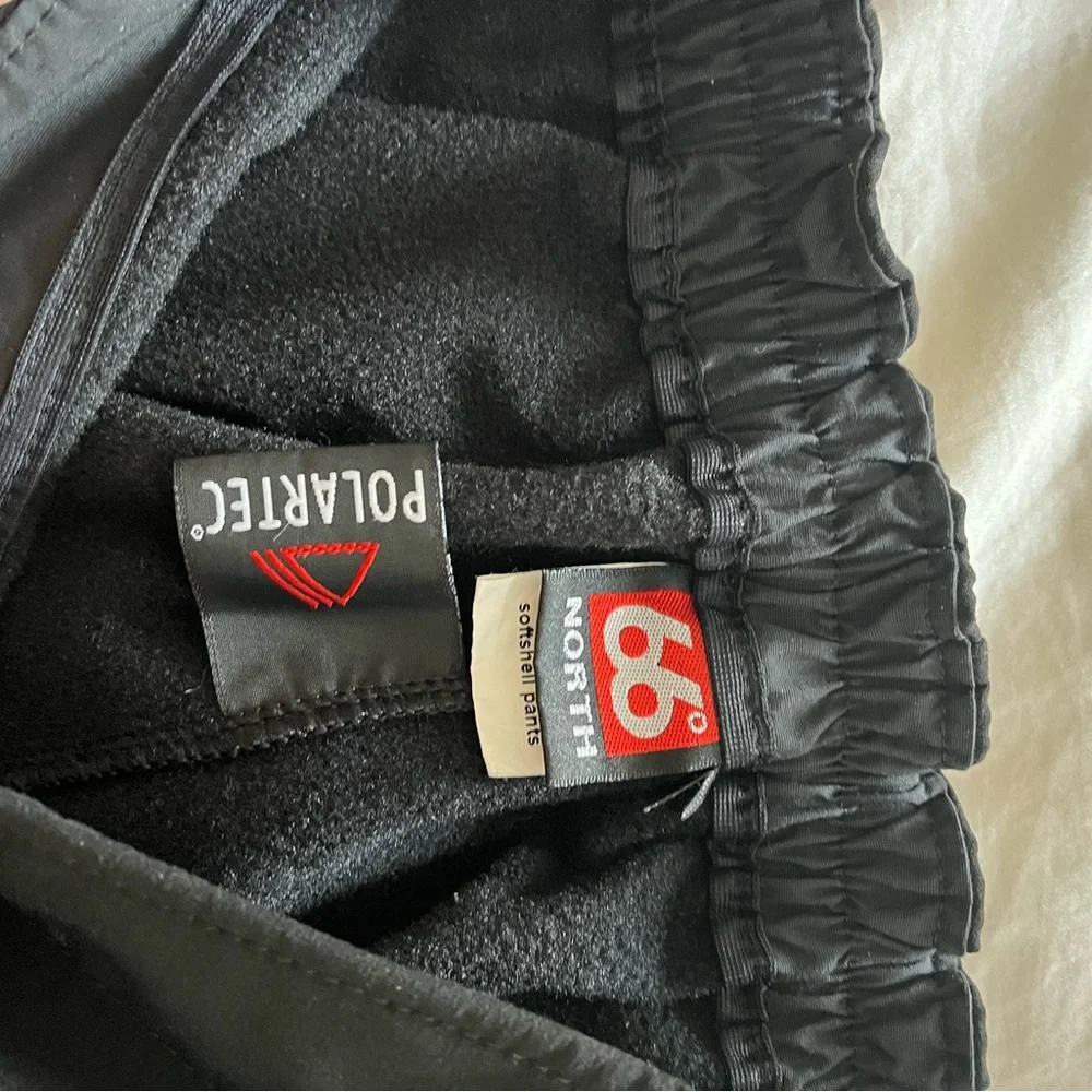 Women’s Black 66 North Polartec Glymur ski/snowboard Pants - Picture 8 of 14